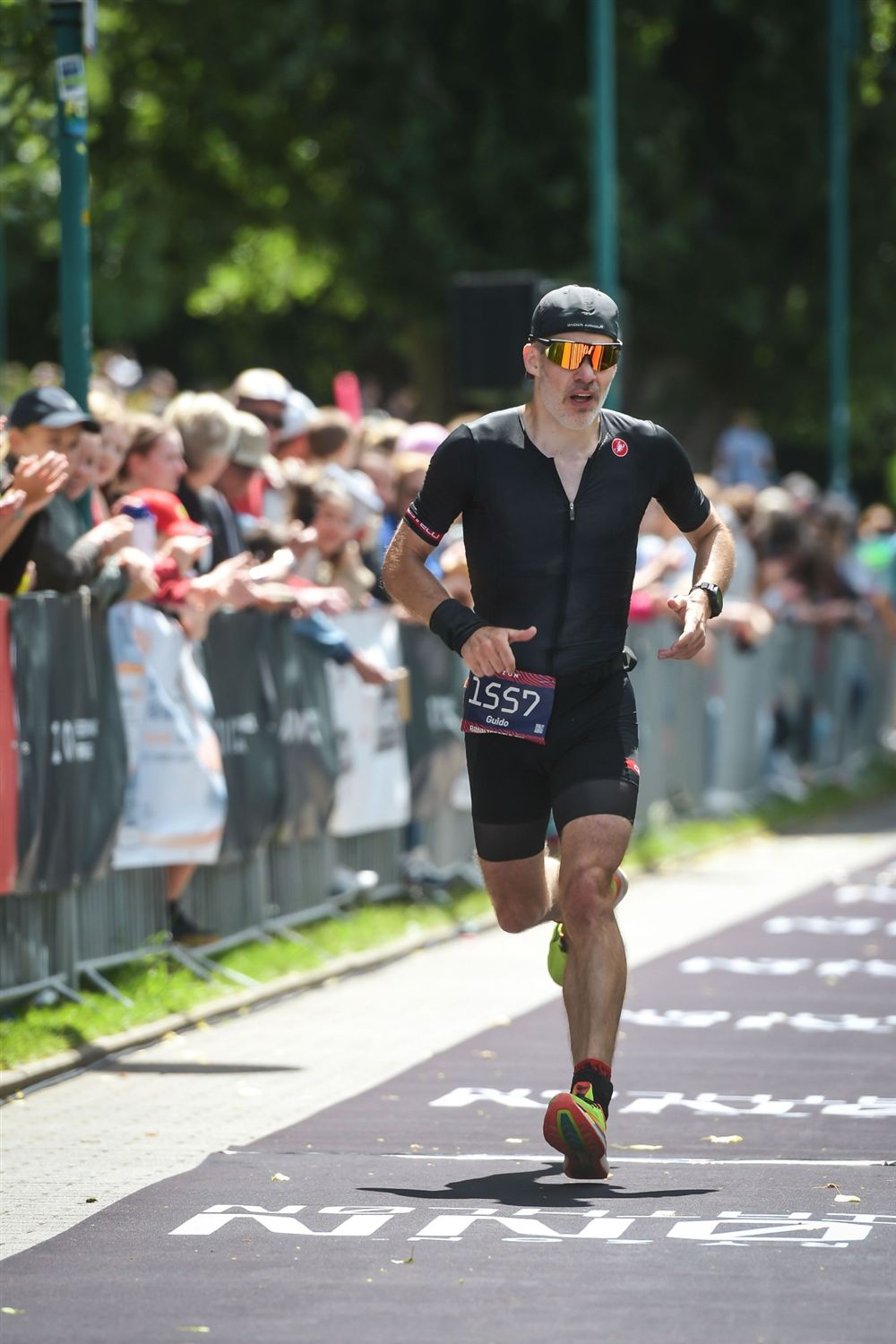 Zieleinlauf beim Triathlon